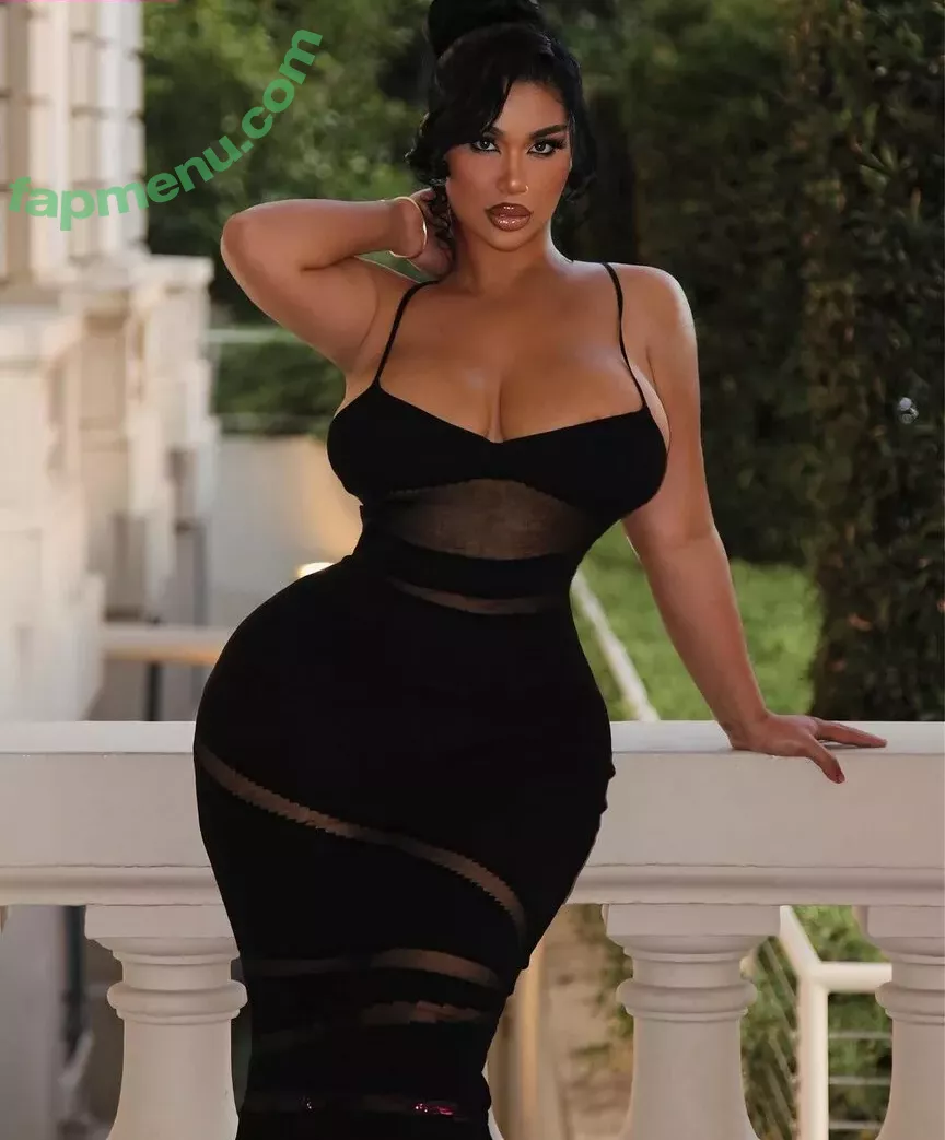 Carmela Habibi nude photo #0066 (carmelahabibi / carmellaxo / littlemisslibrarian)