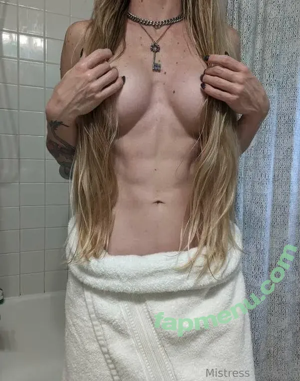 Carmilla nude photo #0025 (carmillaseries / mistresscarmilla)