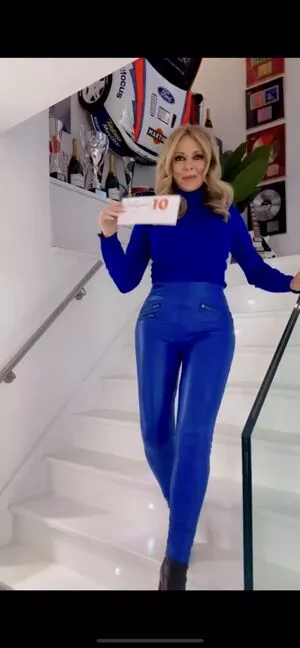 Carol Vorderman / carolvorders nude photo #0933