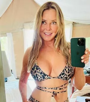 Carol Vorderman / carolvorders nude photo #0982
