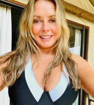 Carol Vorderman / carolvorders nude photo #0985
