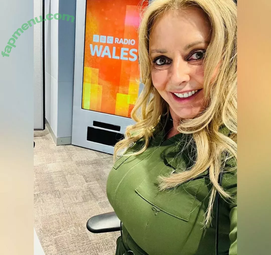 Carol Vorderman nude photo #0950 (carolvorders)