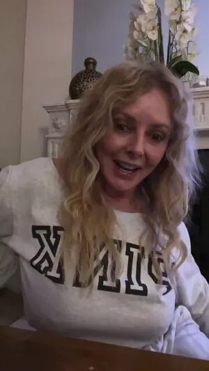 Carol Vorderman / carolvorders nude photo #1027