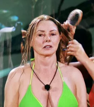 Carol Vorderman / carolvorders nude photo #1053