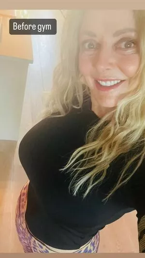 Carol Vorderman / carolvorders nude photo #1094