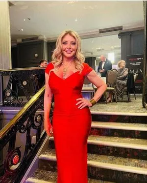 Carol Vorderman / carolvorders nude photo #1115