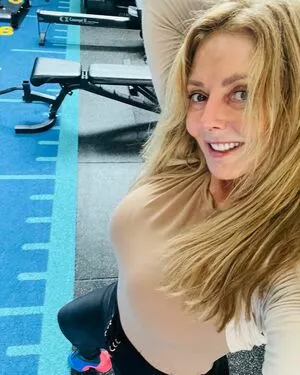 Carol Vorderman / carolvorders nude photo #1187
