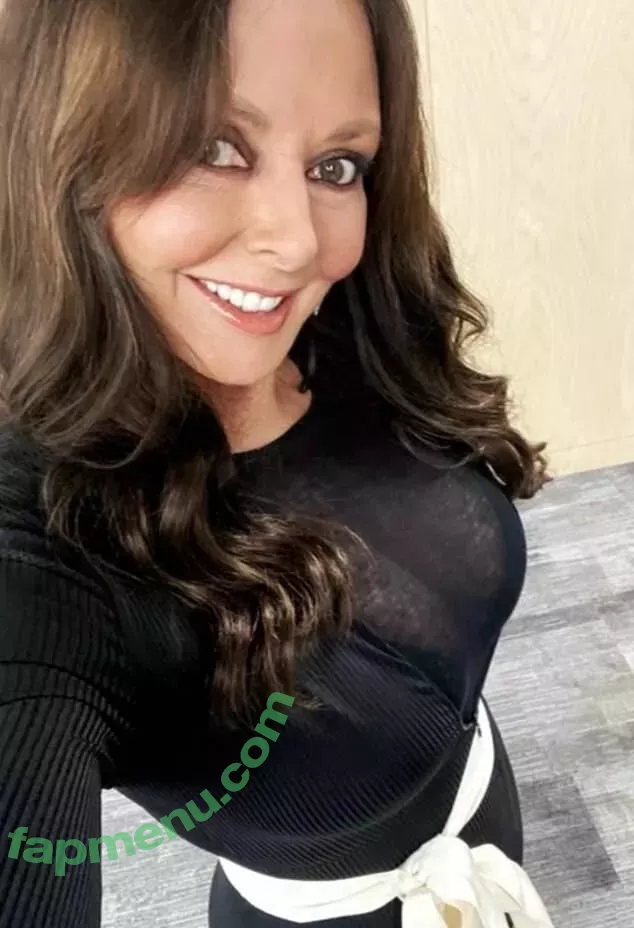 Carol Vorderman nude photo #1102 (carolvorders)