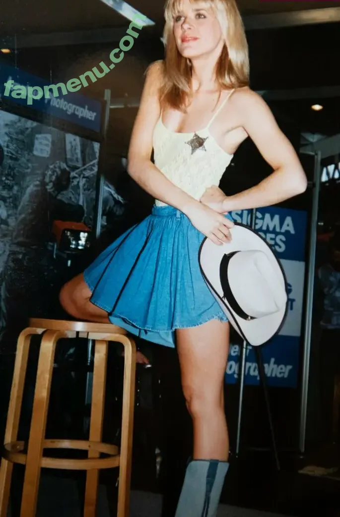 Carole Smillie nude photo #0077 (Carol Smiley / carolsmillieofficial)