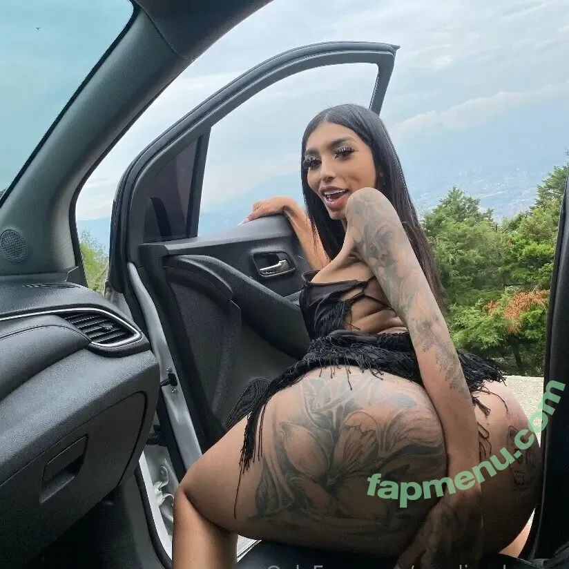 Carolina Downs nude photo #0002 (Carolinadowns94 / carolina_downs_ / carolinadowns)