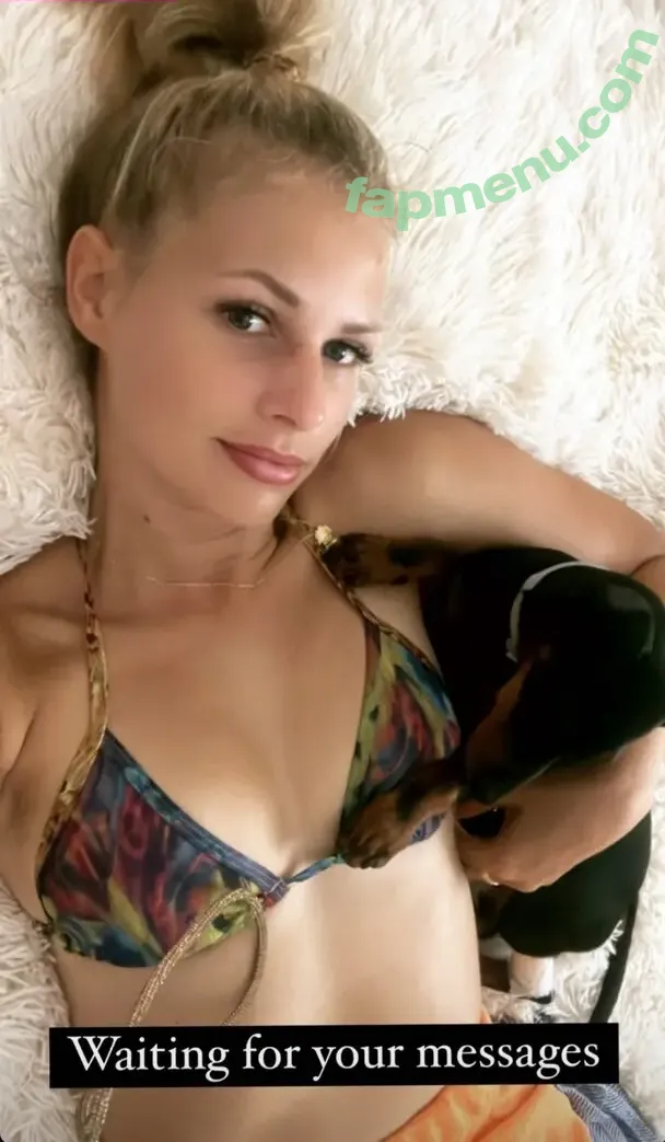 Carolina Peukmann nude photo #0048 (carolinenoeding / vandida)