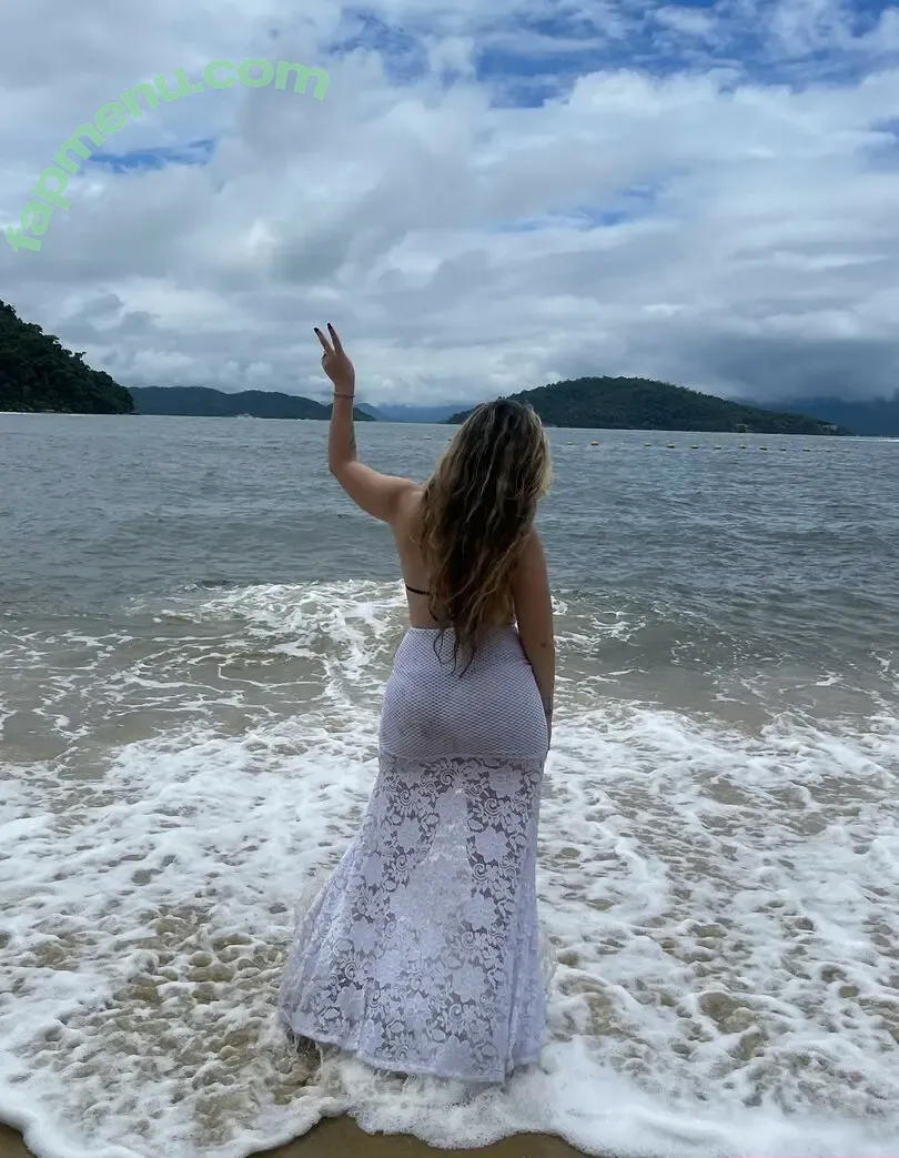 Carolzinha nude photo #0247 (Carolzinha)