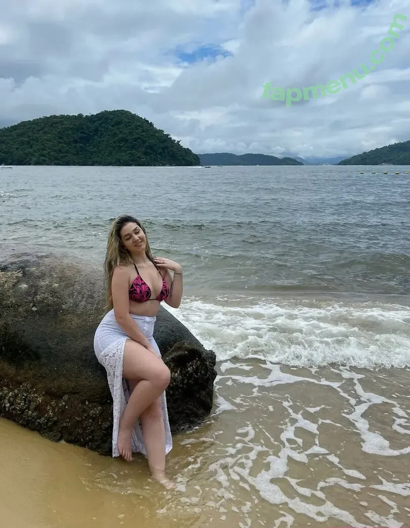 Carolzinha nude photo #0250 (Carolzinha)