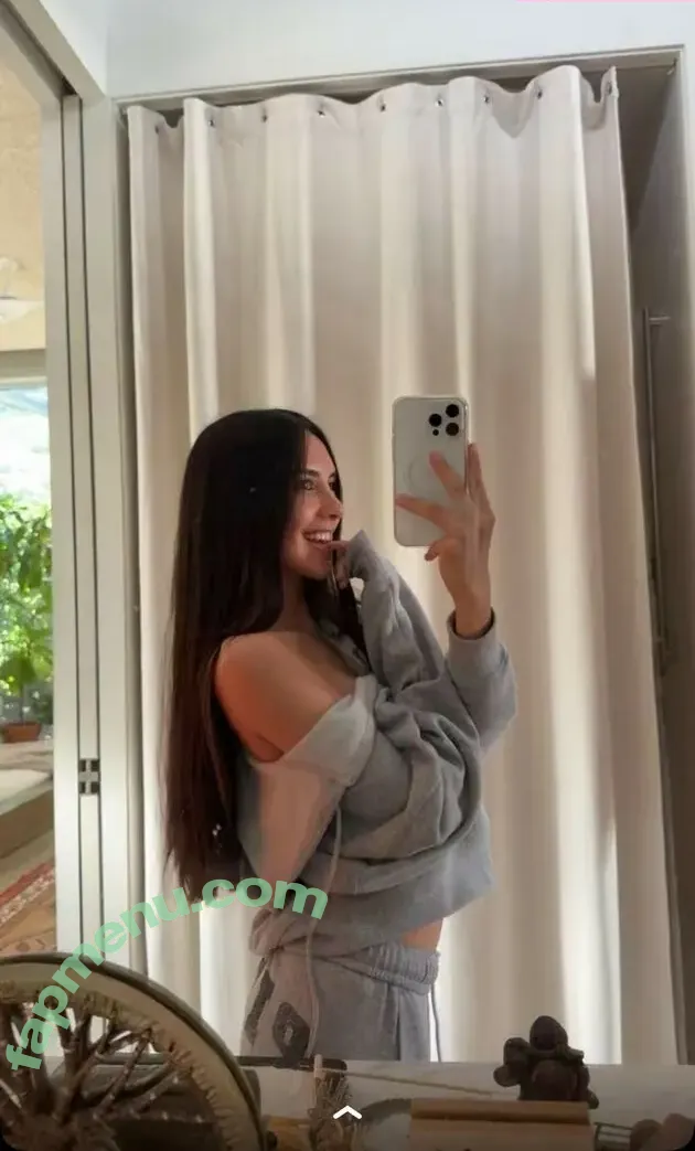 Caryn Marjorie nude photo #0001 (cutiecaryn / marjikarp)