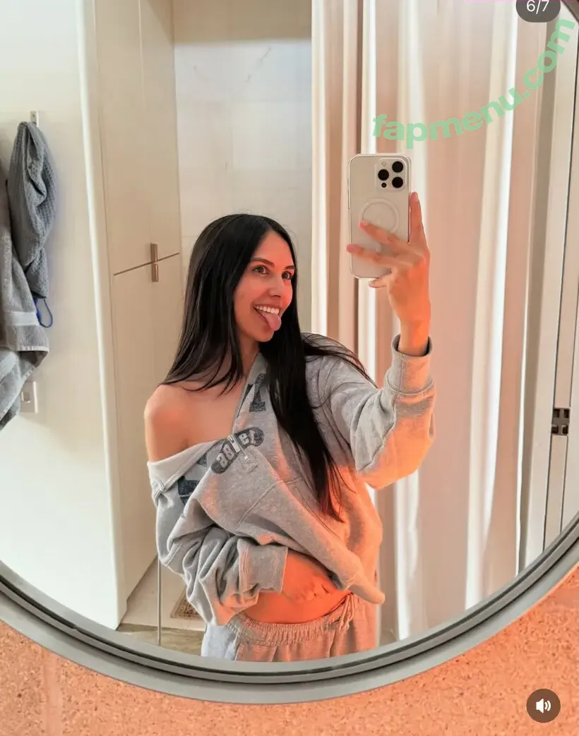 Caryn Marjorie nude photo #0003 (cutiecaryn / marjikarp)