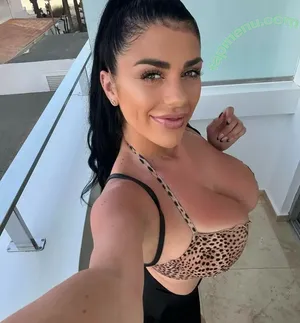 Caryn Vieira / carynmichelle_xo nude photo #0007