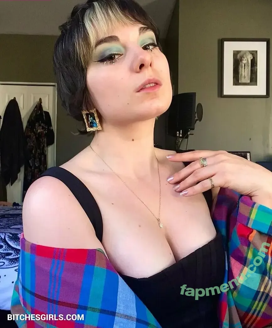 Casey Lee Williams nude photo #0041 (caseyleewilliams)