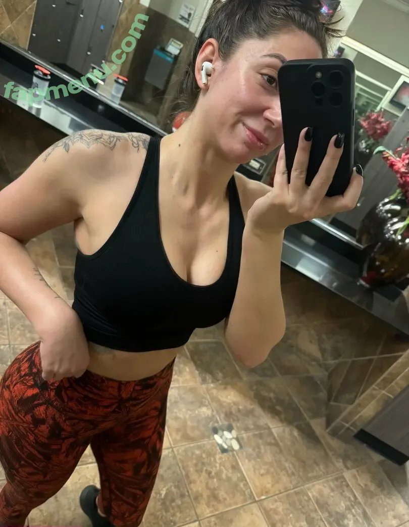 caseycakesfit_xoxo nude photo #0009 (caseychristine_xoxo)