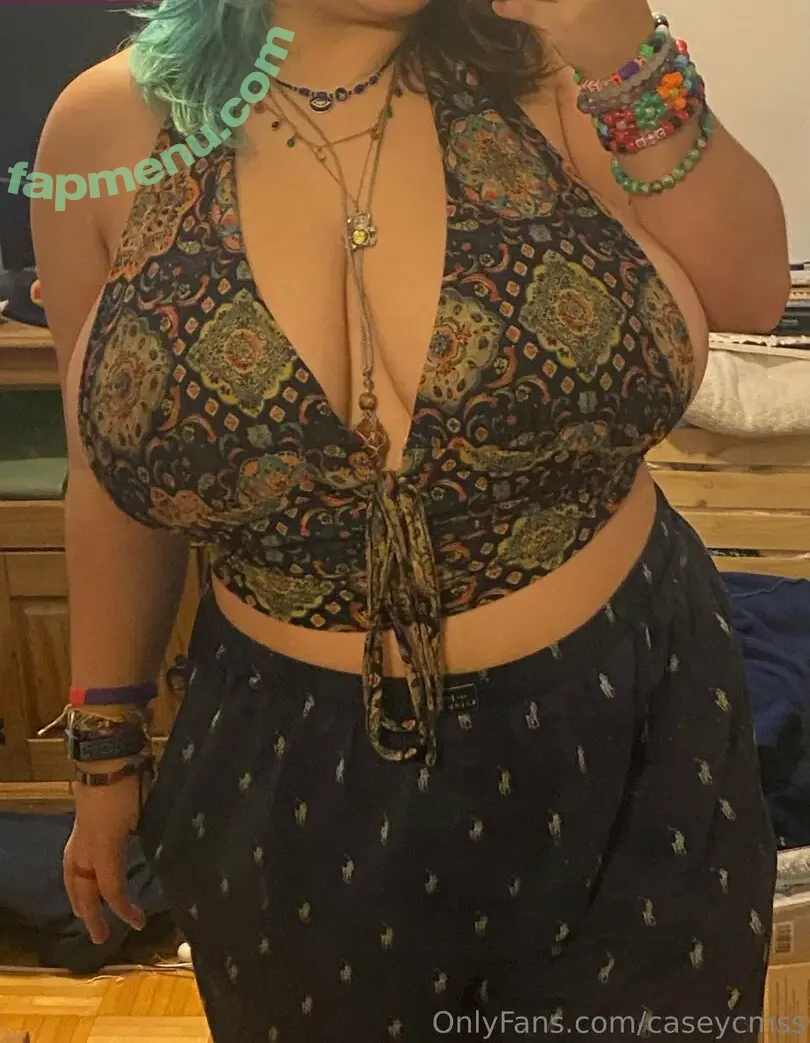 caseycmss nude photo #0095 (awkwardcasey)