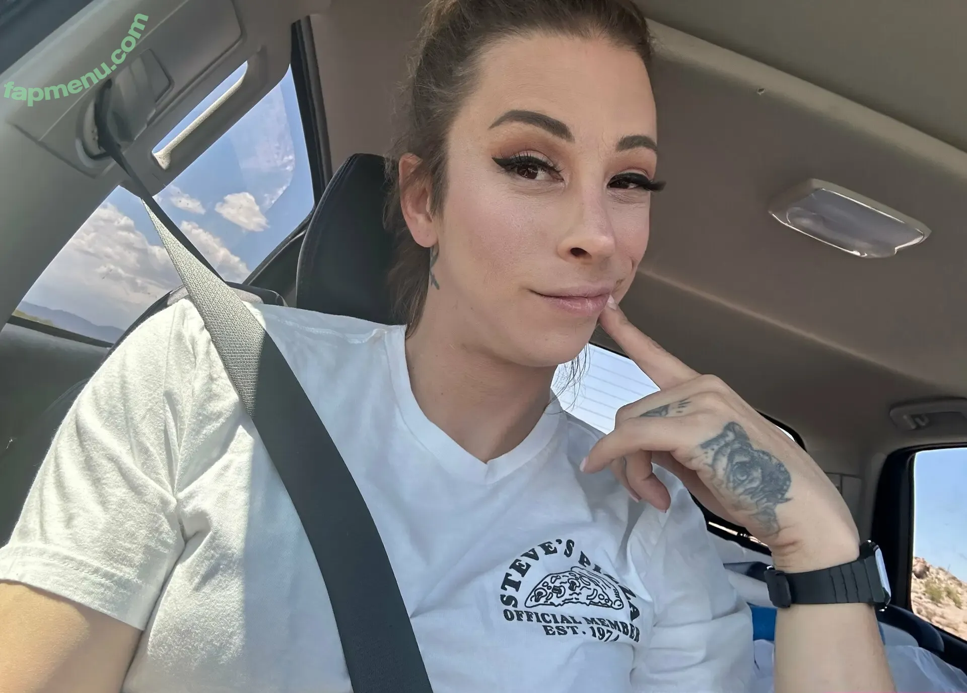 CaseyKissesXoXo nude photo #0420 (CaseyKissesXoXo)