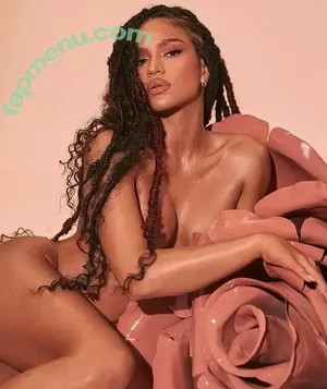Cassie Ventura / cassie / cassieventura nude photo #0063