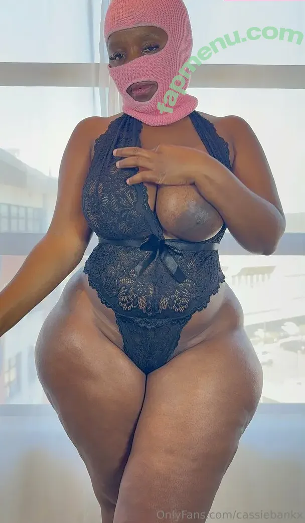 cassiebankx nude photo #0032 (cassiebanksxx)