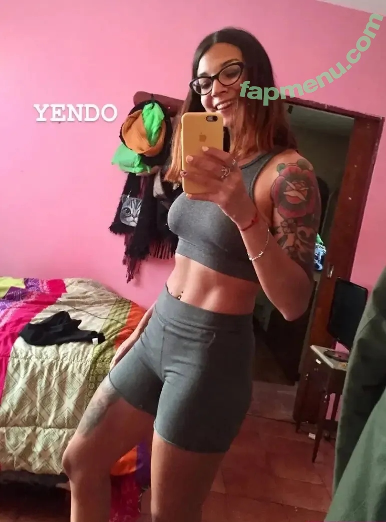 Catdelespacio nude photo #0054 (Catdelespacio)