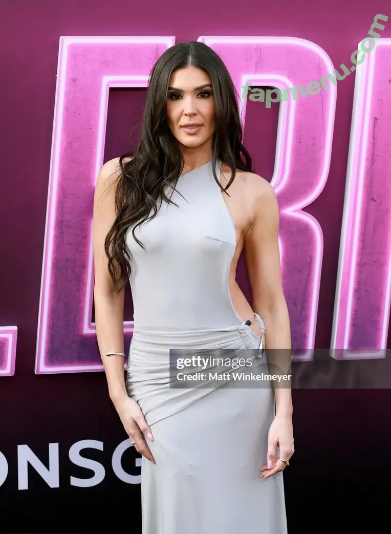 Cathy Kelley nude photo #1584 (cathykelley)