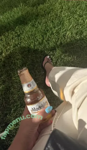  nude photo #0005