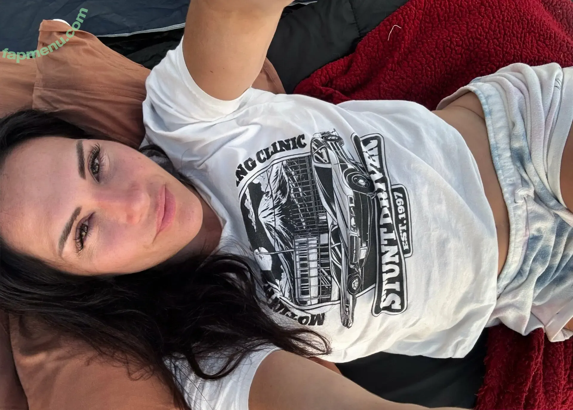 catzingano nude photo #0007 (alphacatzingano)