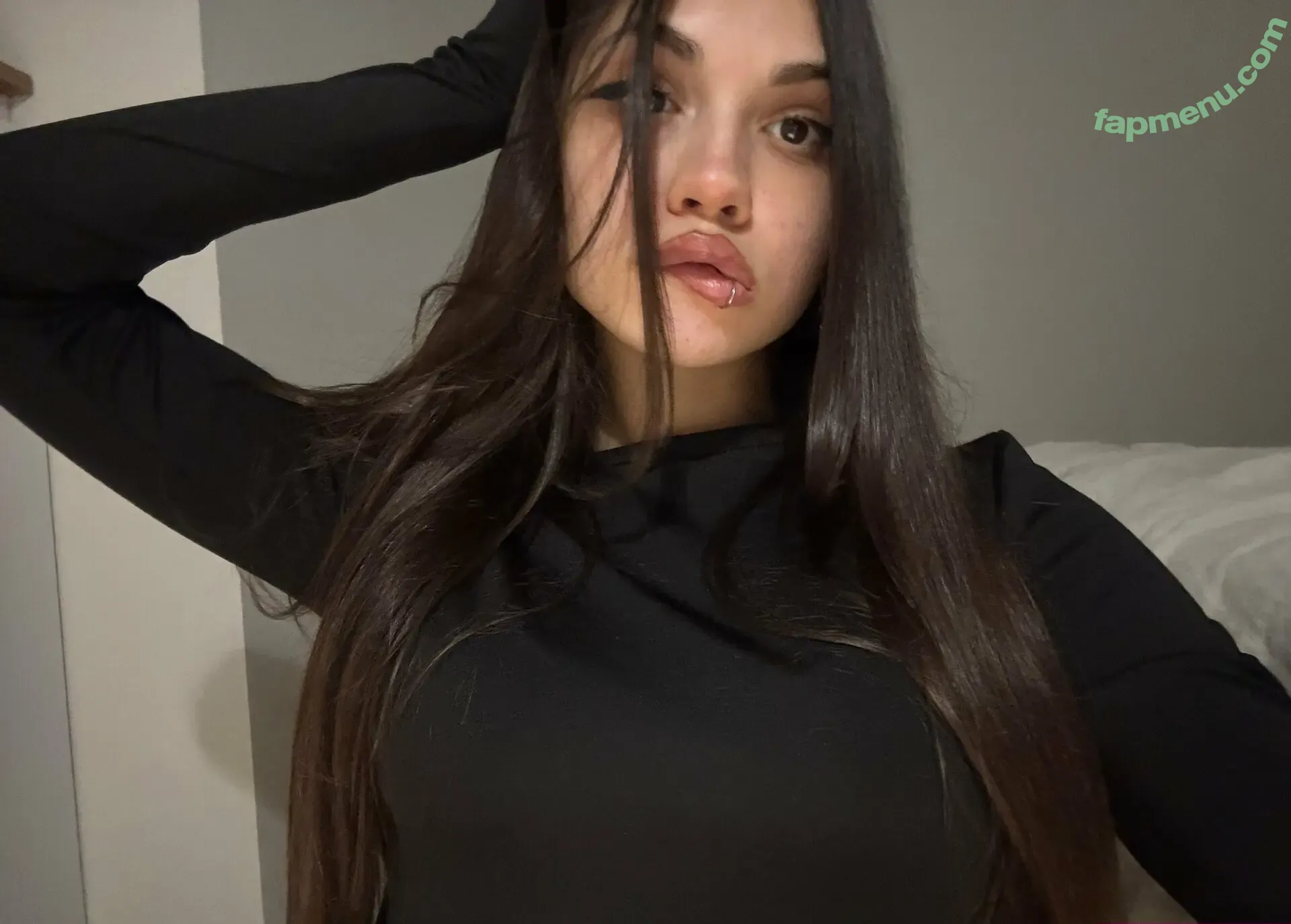 cchlloee nude photo #0011 (chloe)