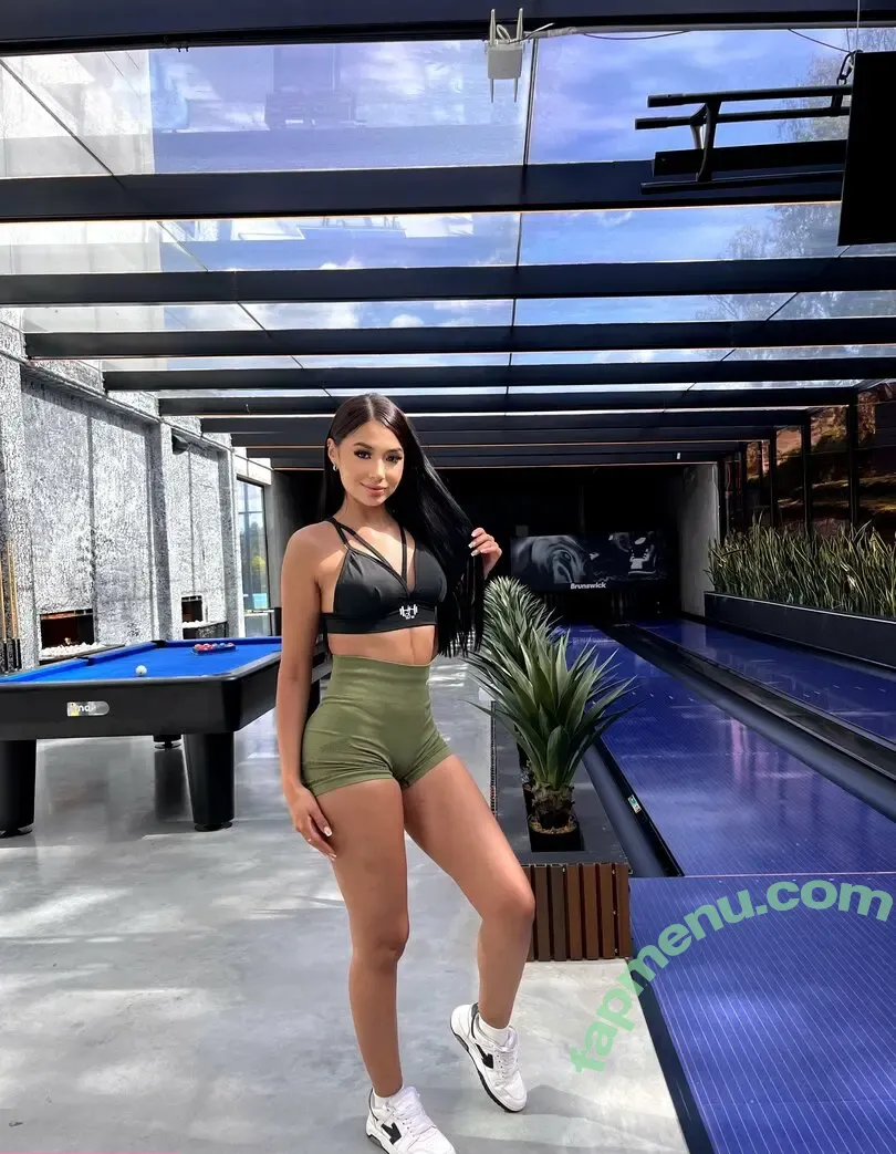 cecilia.suarez nude photo #0033 (realcecilia.suarez)