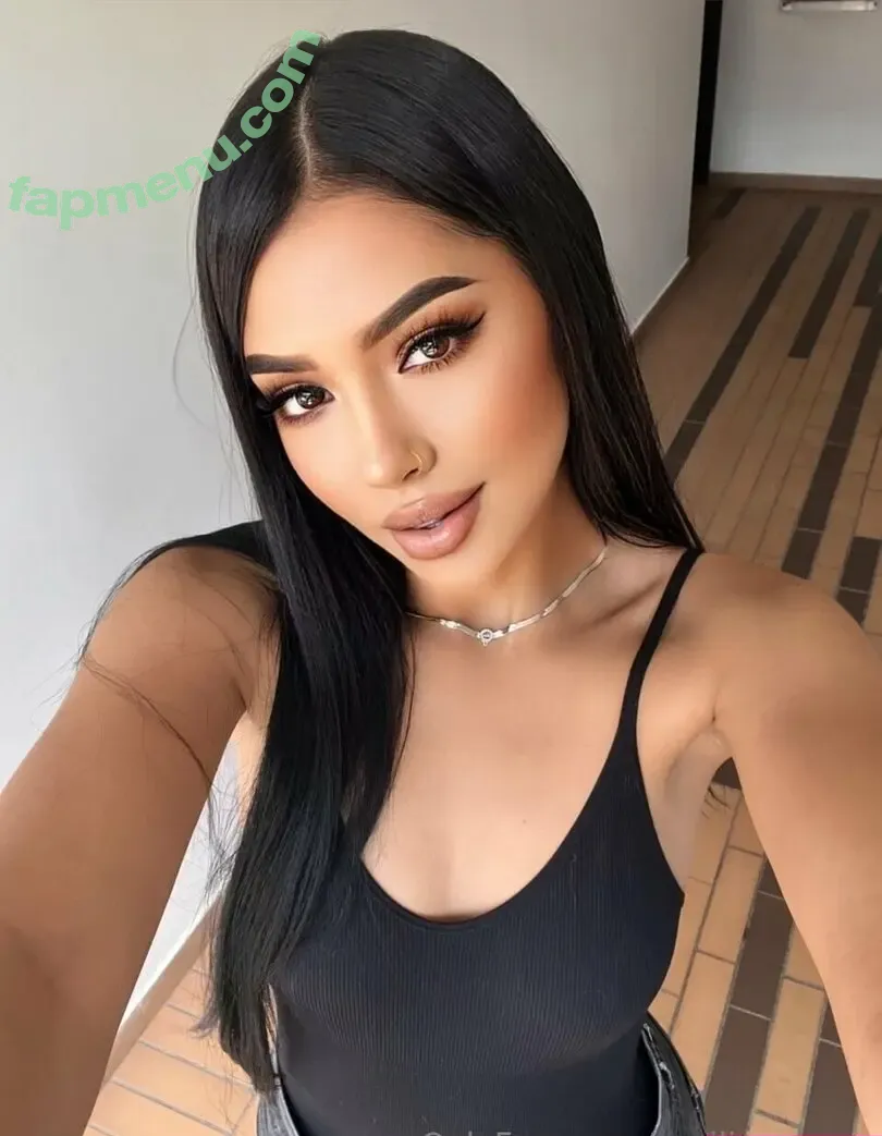 cecilia.suarez nude photo #0074 (realcecilia.suarez)