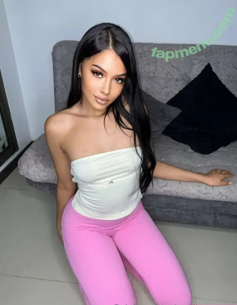 cecilia.suarez nude photo #0123 (realcecilia.suarez)