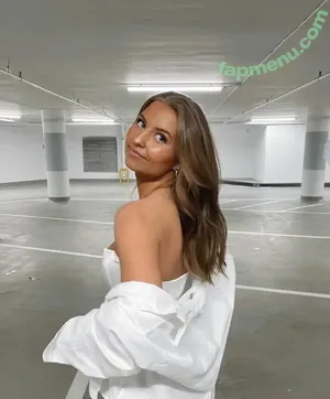  nude photo #0004
