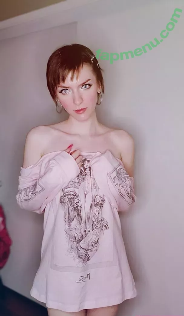 Celestina Blooms nude photo #0390 (celestinablooms / celestinarooftop)