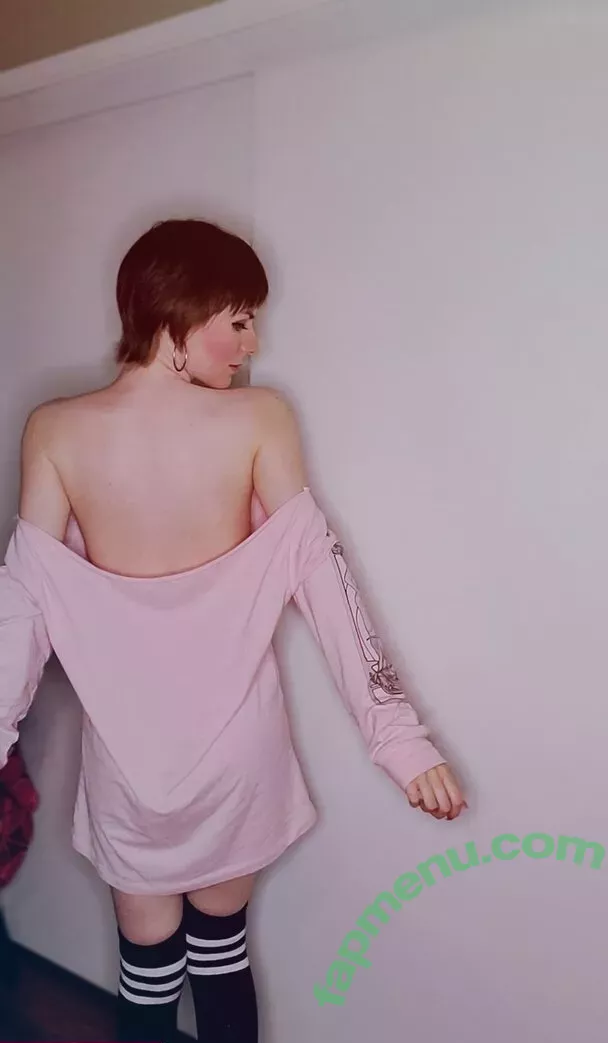 Celestina Blooms nude photo #0402 (celestinablooms / celestinarooftop)