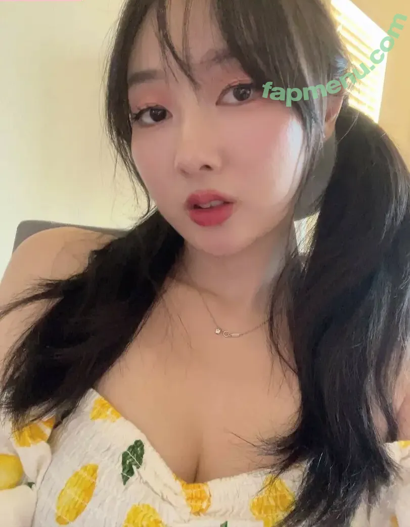 Celina Ceweina nude photo #0024 (celina_x31 / ceweina / sirweina)