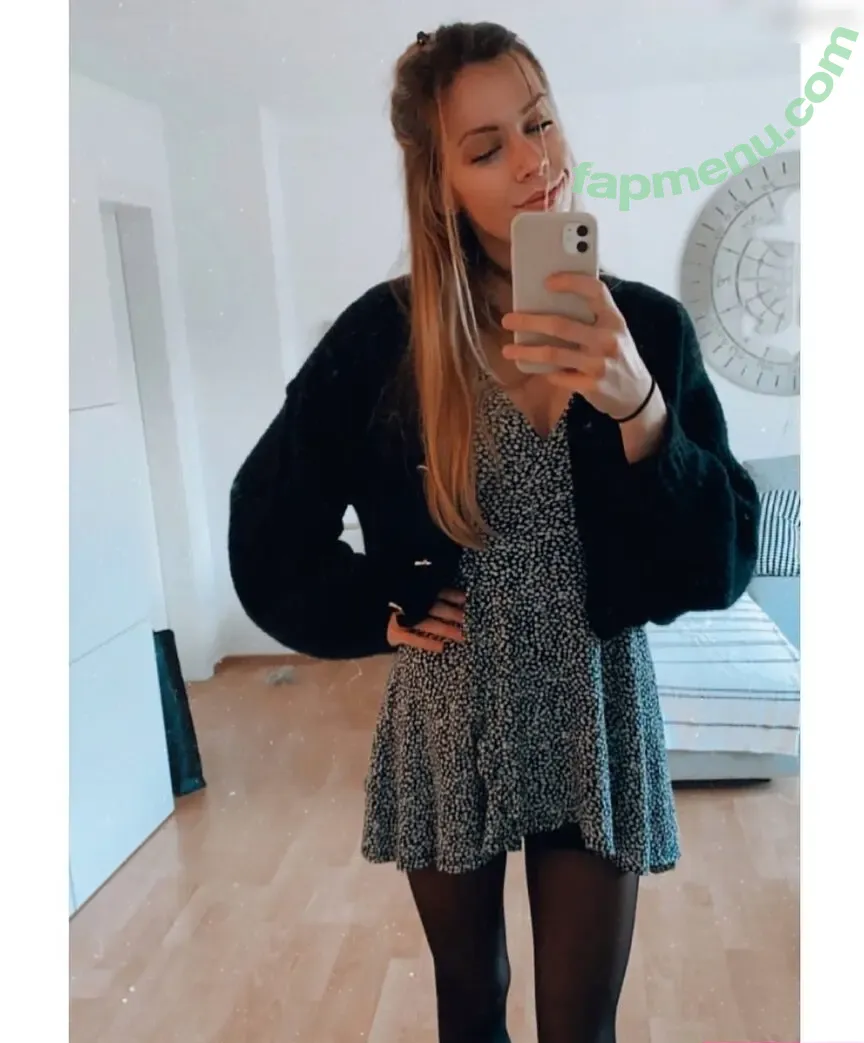 celinaa_tessa nude photo #0025 (celinaa_tessa)