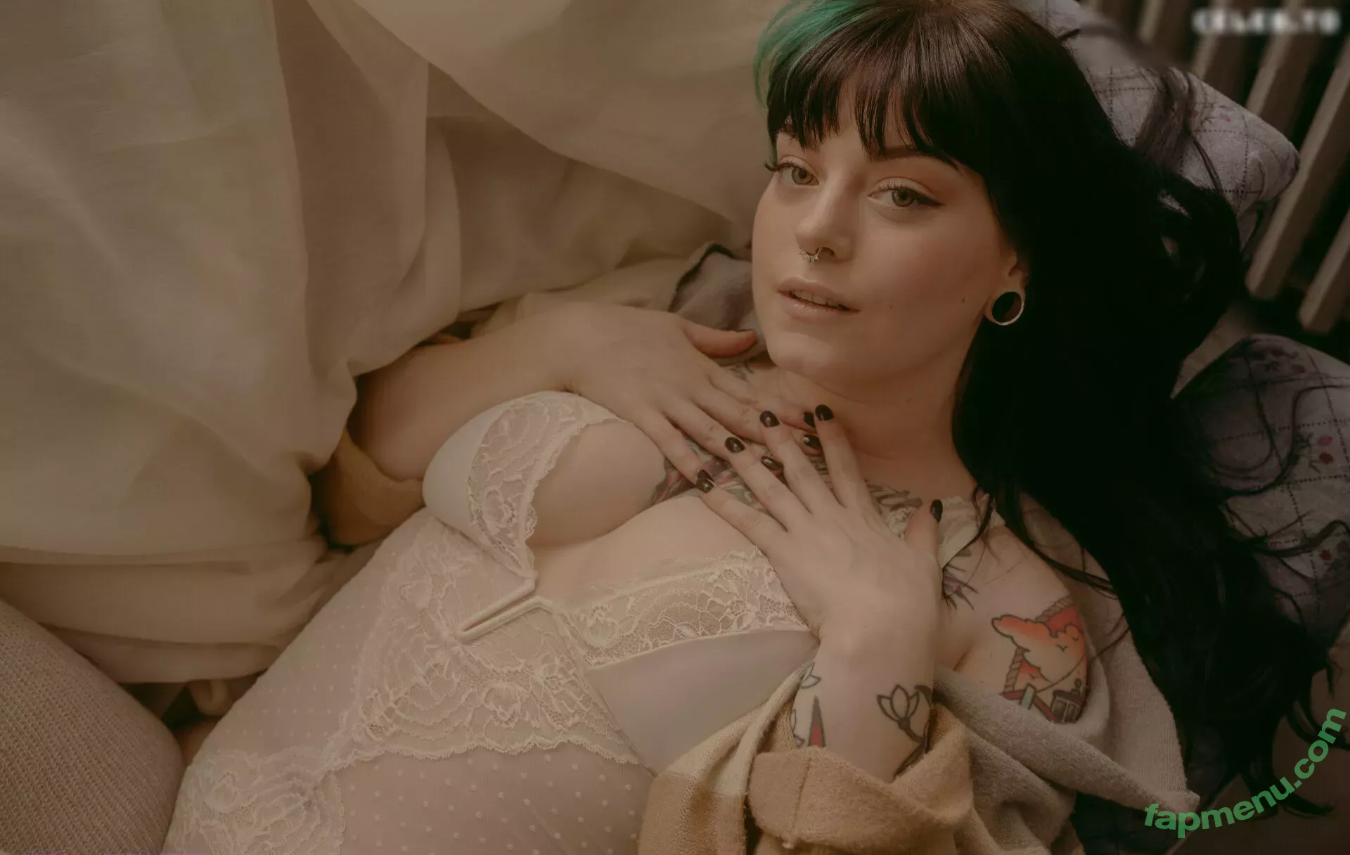 Ceres Suicide nude photo #1055 (ceres__suicide / ceressuicide)