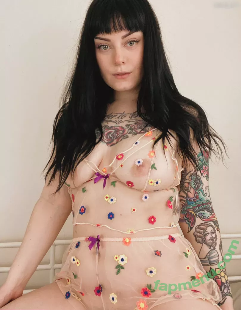 Ceres Suicide nude photo #1776 (ceres__suicide / ceressuicide)