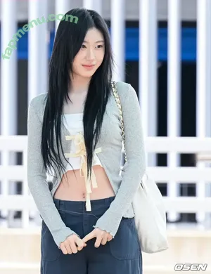 Chaeryeong / ITZY (채령 / chaerrry0 nude photo #0085