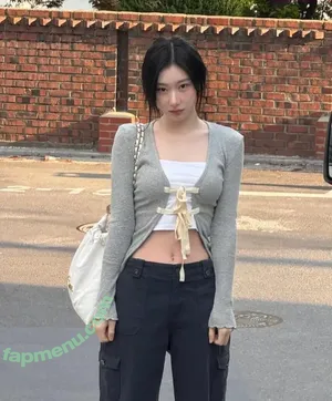 Chaeryeong / ITZY (채령 / chaerrry0 nude photo #0088