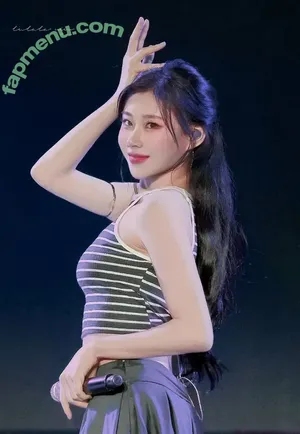 Chaeryeong / ITZY (채령 / chaerrry0 nude photo #0135