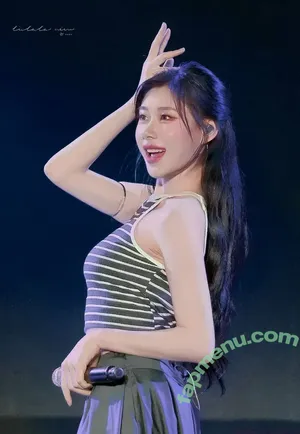 Chaeryeong / ITZY (채령 / chaerrry0 nude photo #0136