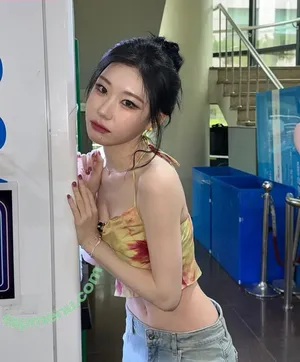 Chaeryeong / ITZY (채령 / chaerrry0 nude photo #0160