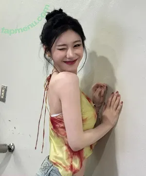 Chaeryeong / ITZY (채령 / chaerrry0 nude photo #0161
