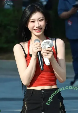 Chaeryeong / ITZY (채령 / chaerrry0 nude photo #0171
