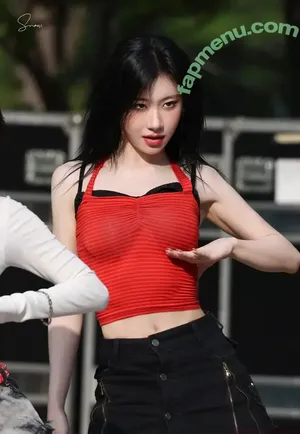 Chaeryeong / ITZY (채령 / chaerrry0 nude photo #0173