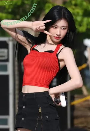 Chaeryeong / ITZY (채령 / chaerrry0 nude photo #0177
